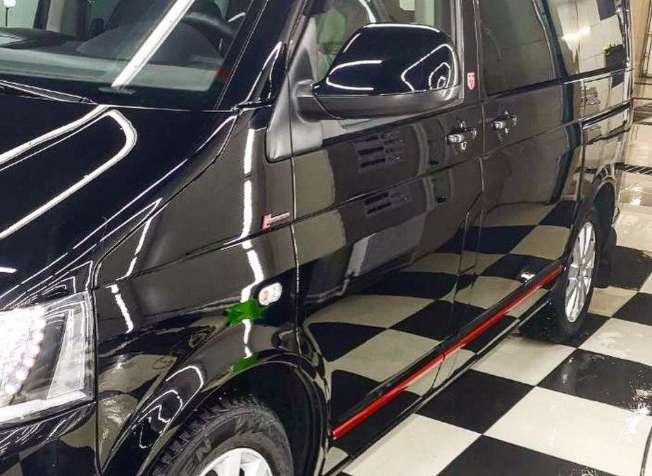 Volkswagen Multivan — полировка кузова автомобиля, восстановление блеска